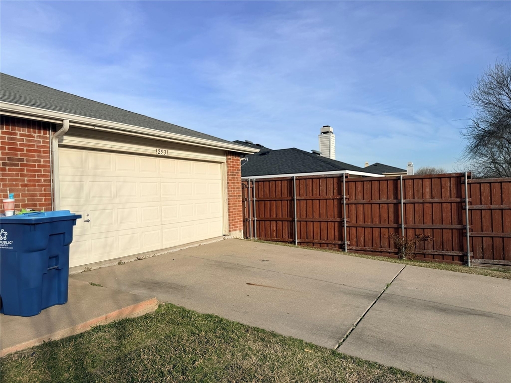 2531 Barksdale Drive - Photo 16