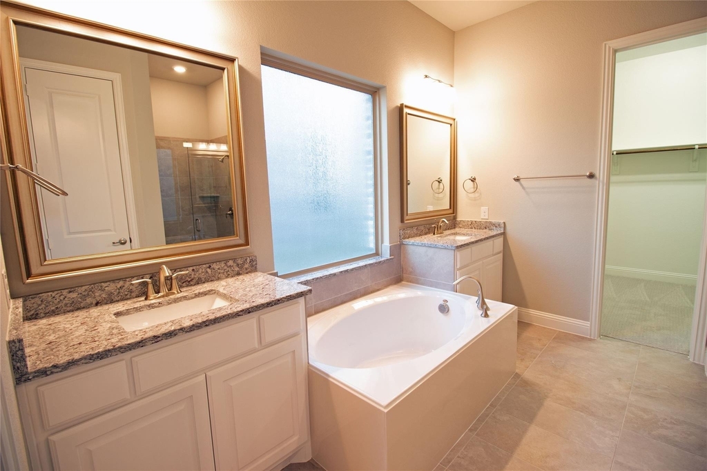 7235 Sanctuary - Photo 8