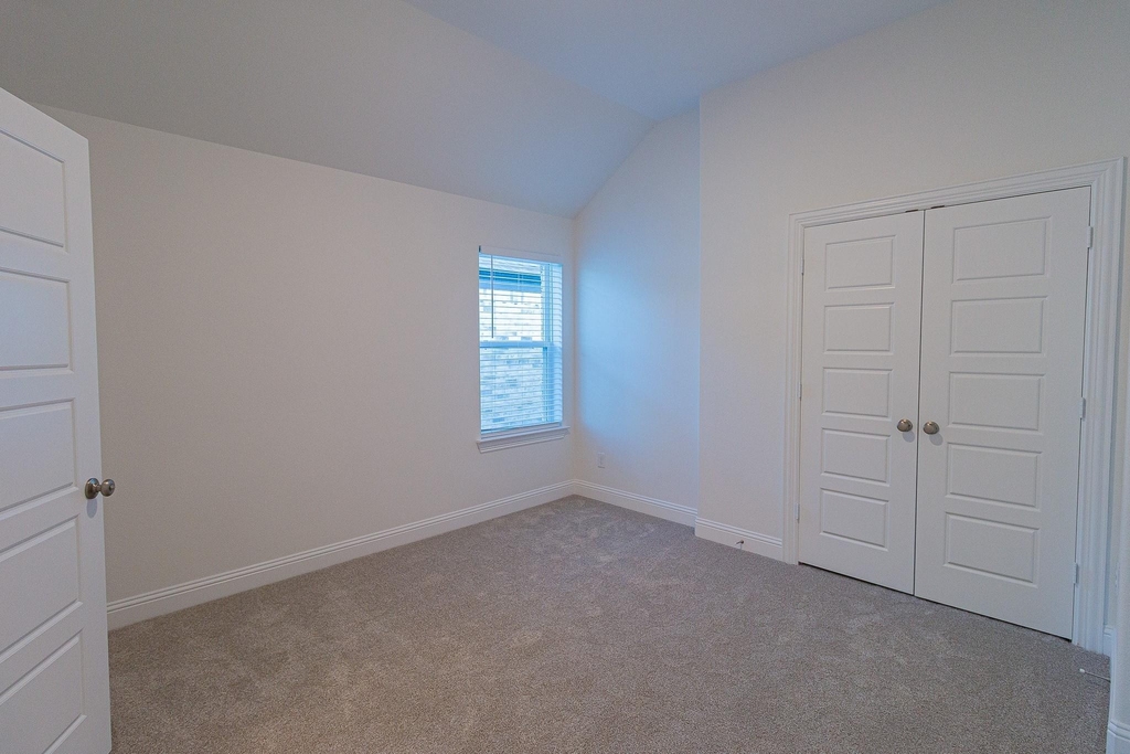 4924 Daybreak Drive - Photo 37