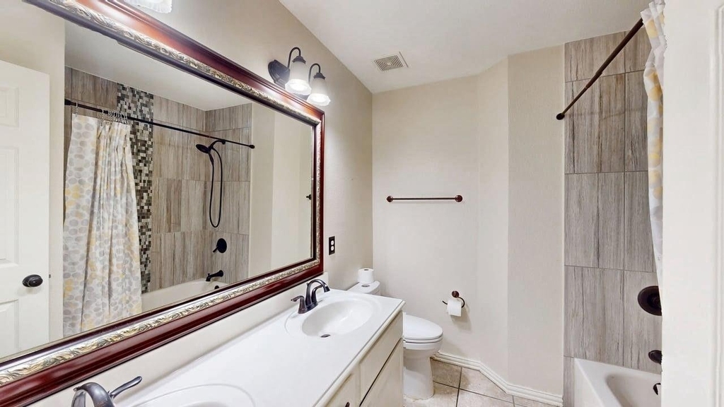 1404 Rosewood Trail - Photo 25