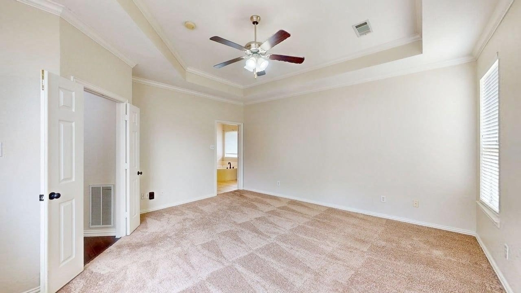 1404 Rosewood Trail - Photo 15