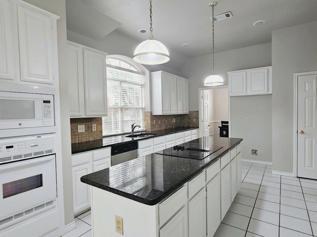 2609 Townshed Drive - Photo 5