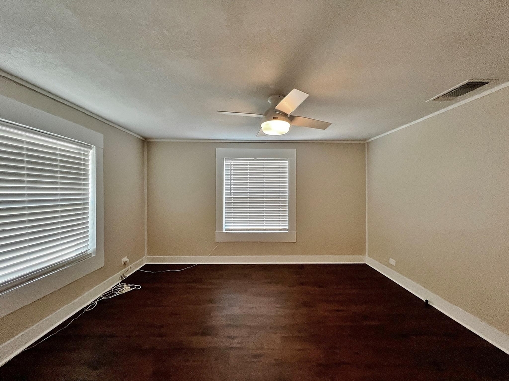 713 Spring Street - Photo 13