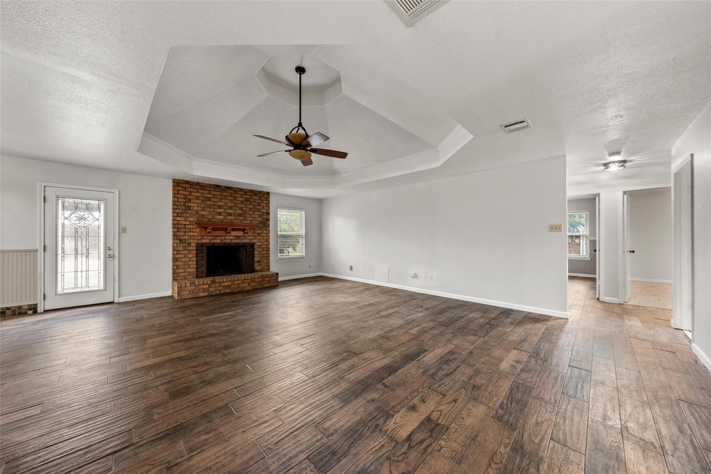 812 Regina Drive - Photo 1