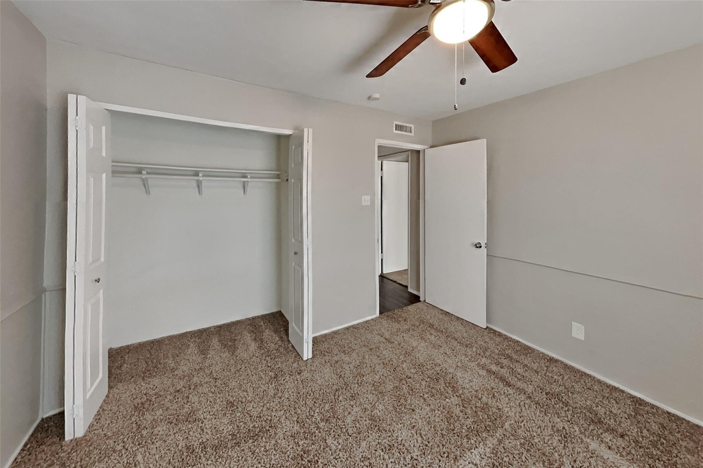1205 Harvest Glen Drive - Photo 16