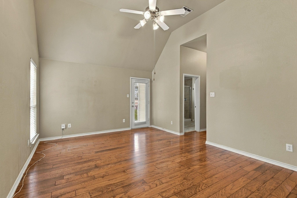 9424 Snowberry Drive - Photo 21