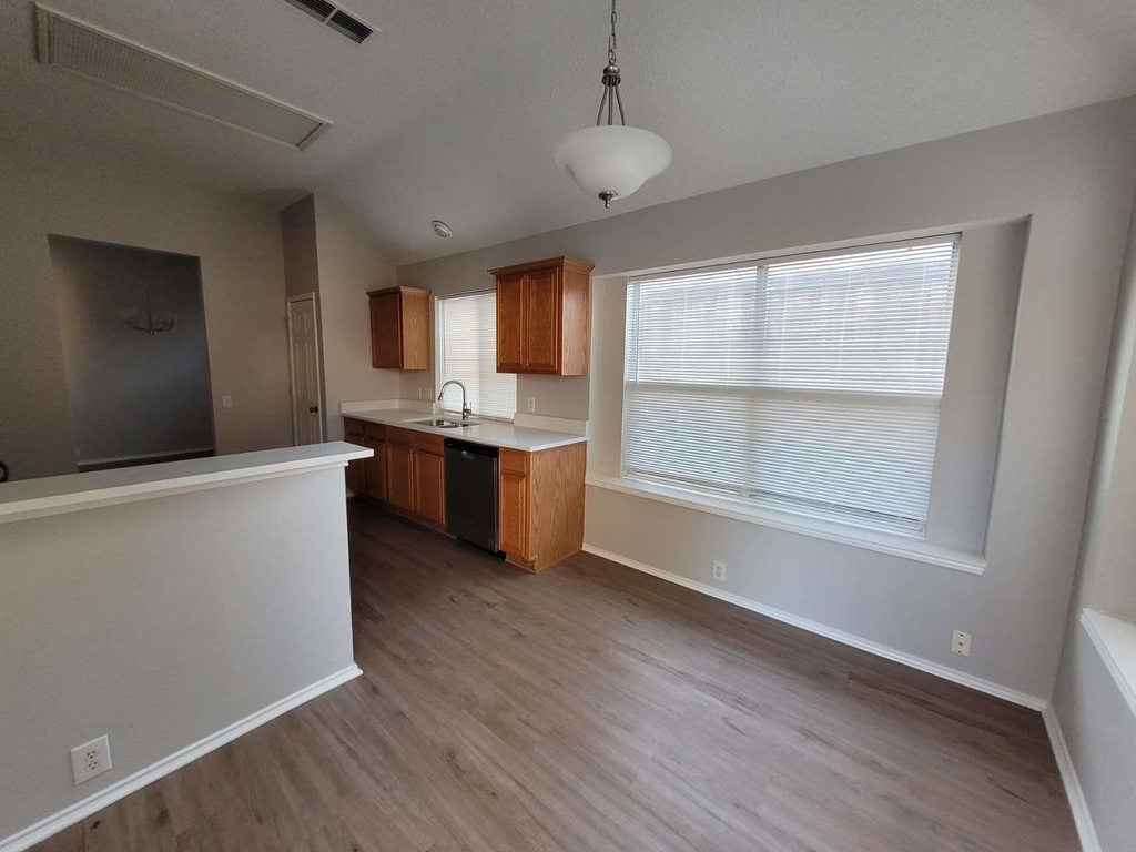 4609 Parkview Lane - Photo 8
