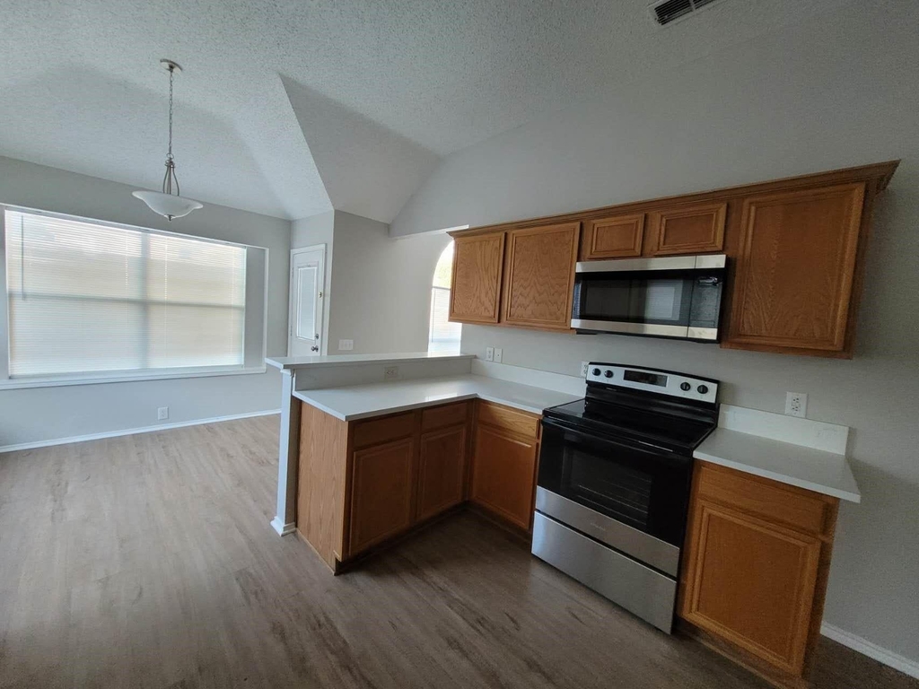 4609 Parkview Lane - Photo 7