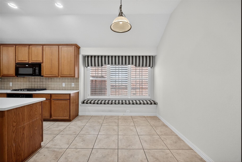 2408 Barranca Way - Photo 9