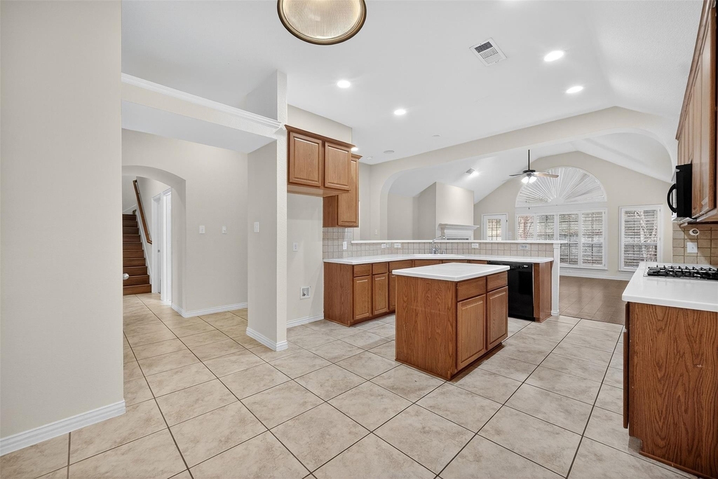 2408 Barranca Way - Photo 11