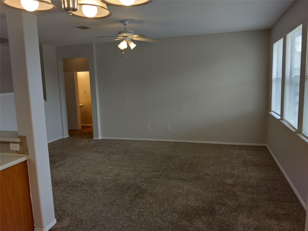 1133 Mockingbird Drive - Photo 8