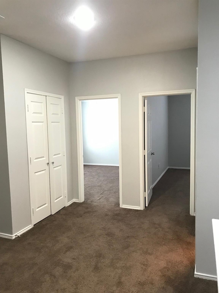 2053 Meadow Park Drive - Photo 16