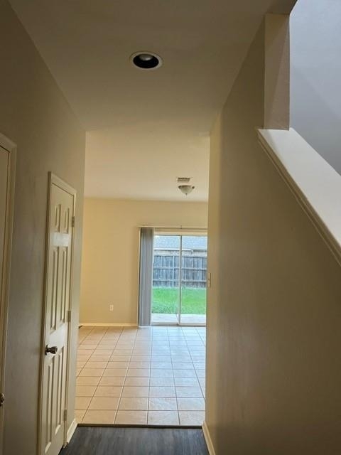 2053 Meadow Park Drive - Photo 5