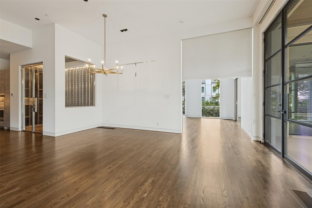 4352 Fairfax Avenue - Photo 13