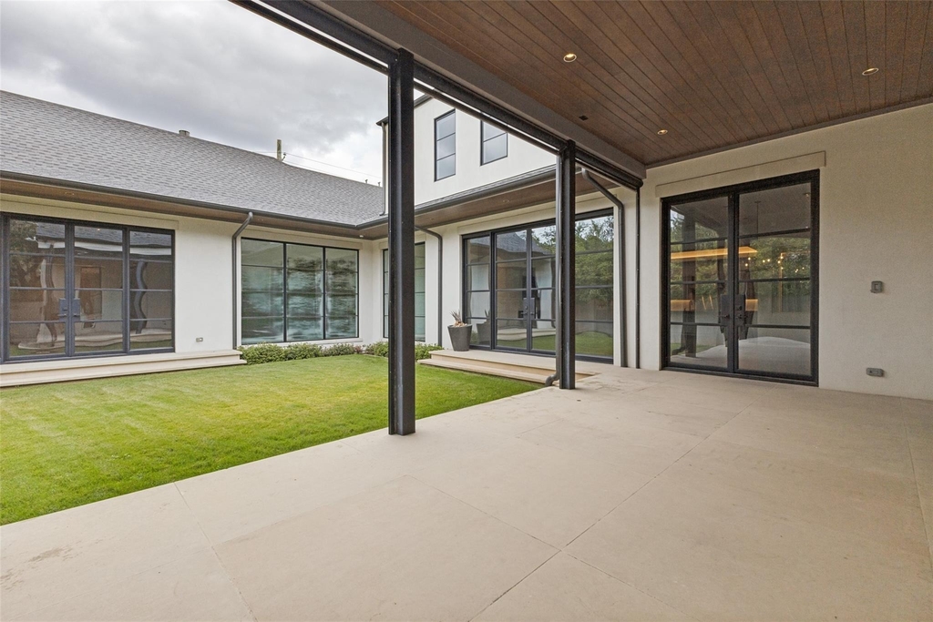 4352 Fairfax Avenue - Photo 35