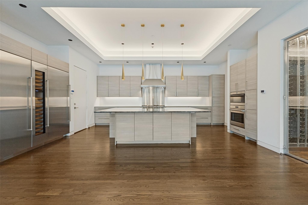 4352 Fairfax Avenue - Photo 17