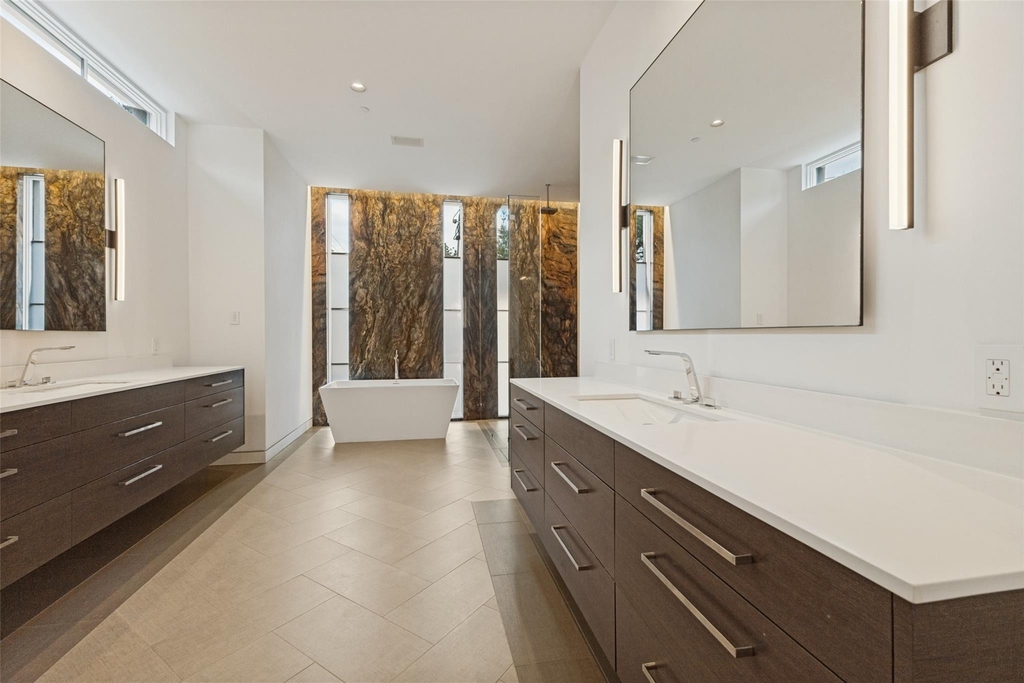 4352 Fairfax Avenue - Photo 23