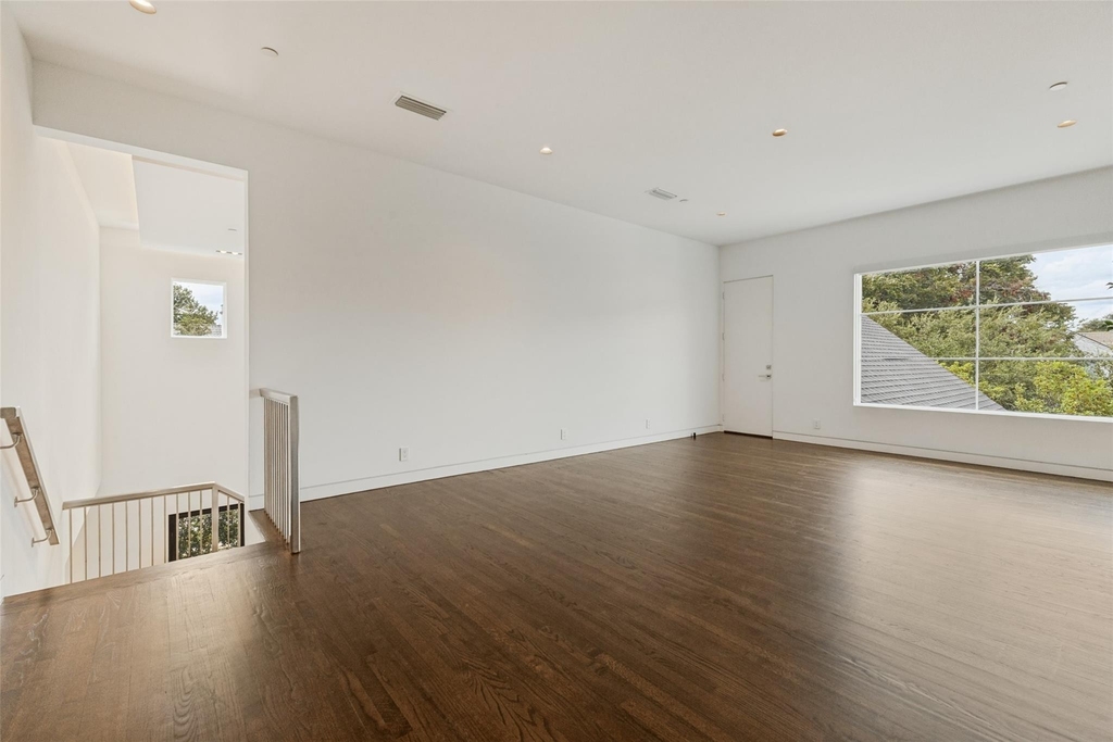 4352 Fairfax Avenue - Photo 27