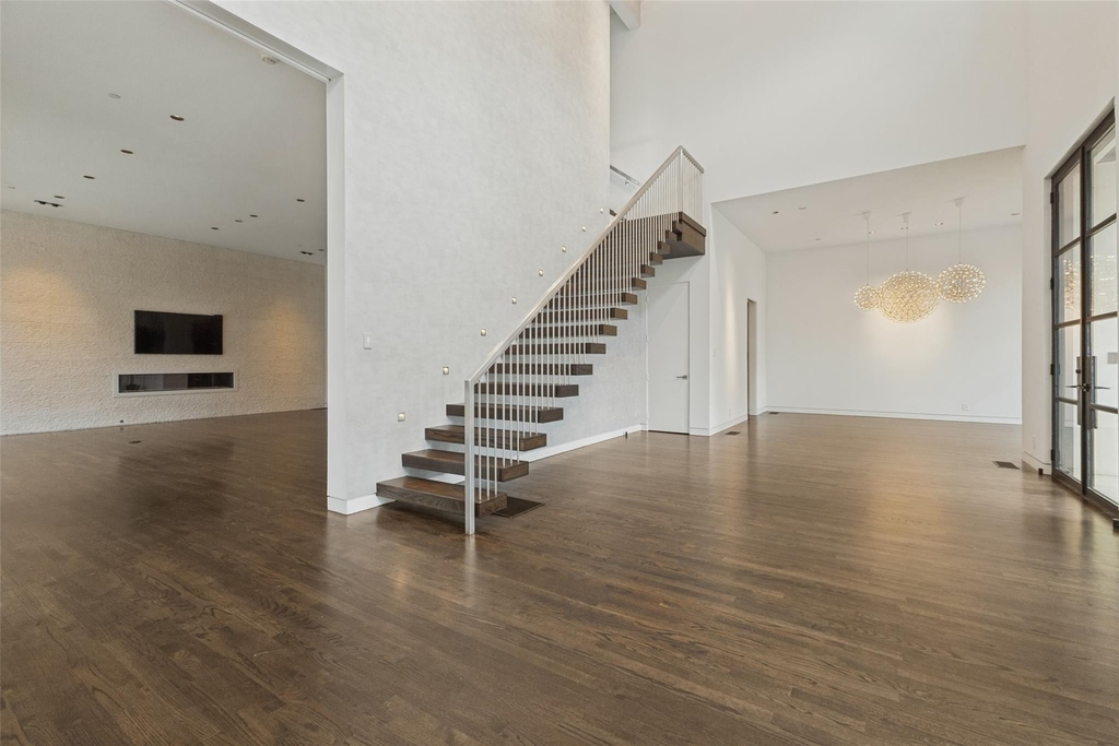 4352 Fairfax Avenue - Photo 7