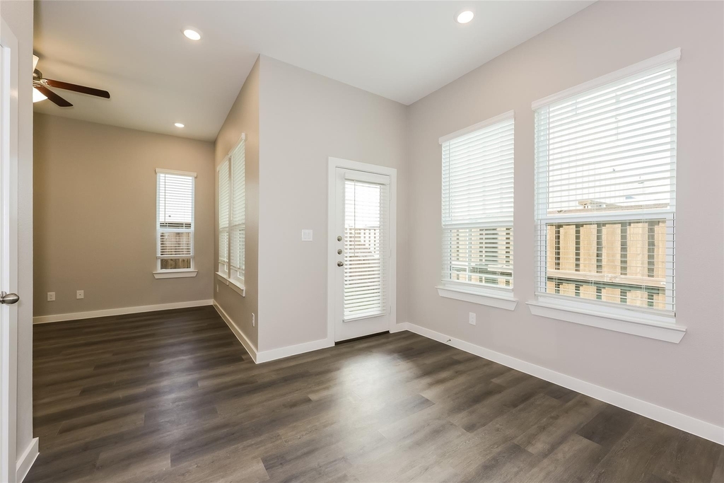 704 Painted Loon Drive - Photo 6