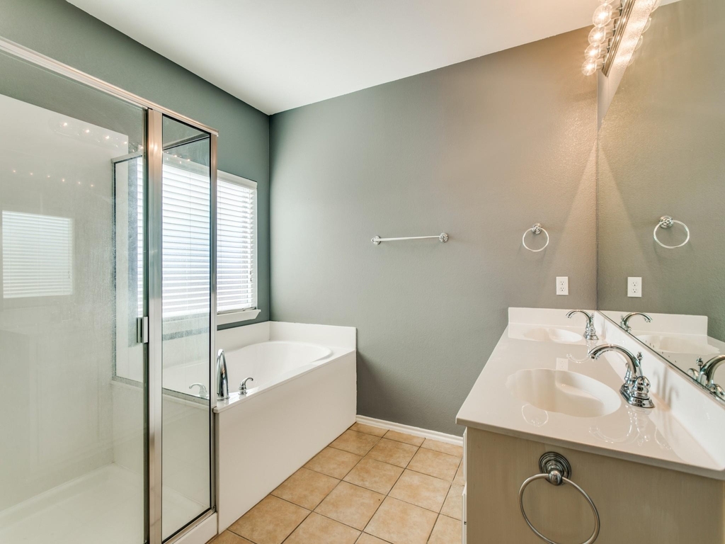 6357 Redeagle Creek Drive - Photo 6