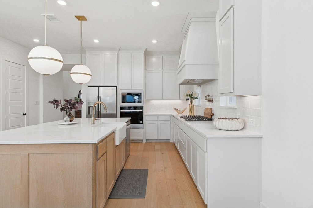 1117 Bradford Street - Photo 6