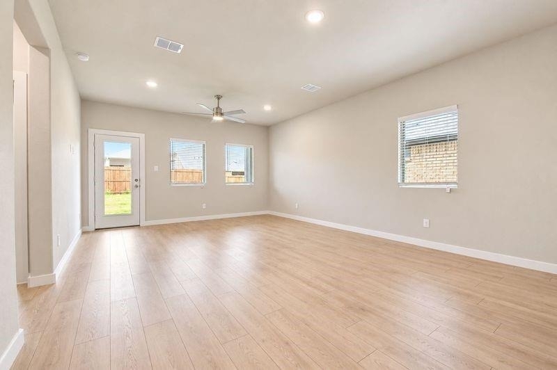 808 Knox River Drive - Photo 8