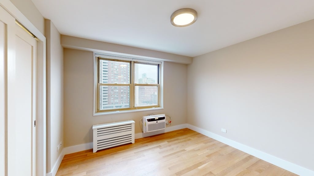 310 Greenwich Street - Photo 6