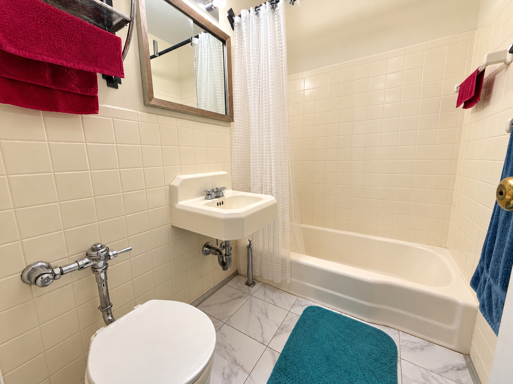 252 Clarkson Avenue - Photo 11