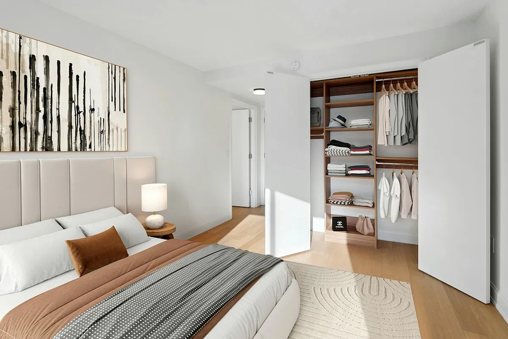 East 52nd Street - Photo 2