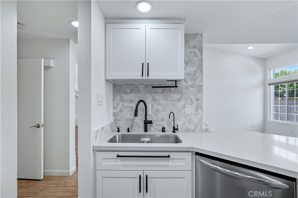 2285 Boxwood Place - Photo 11