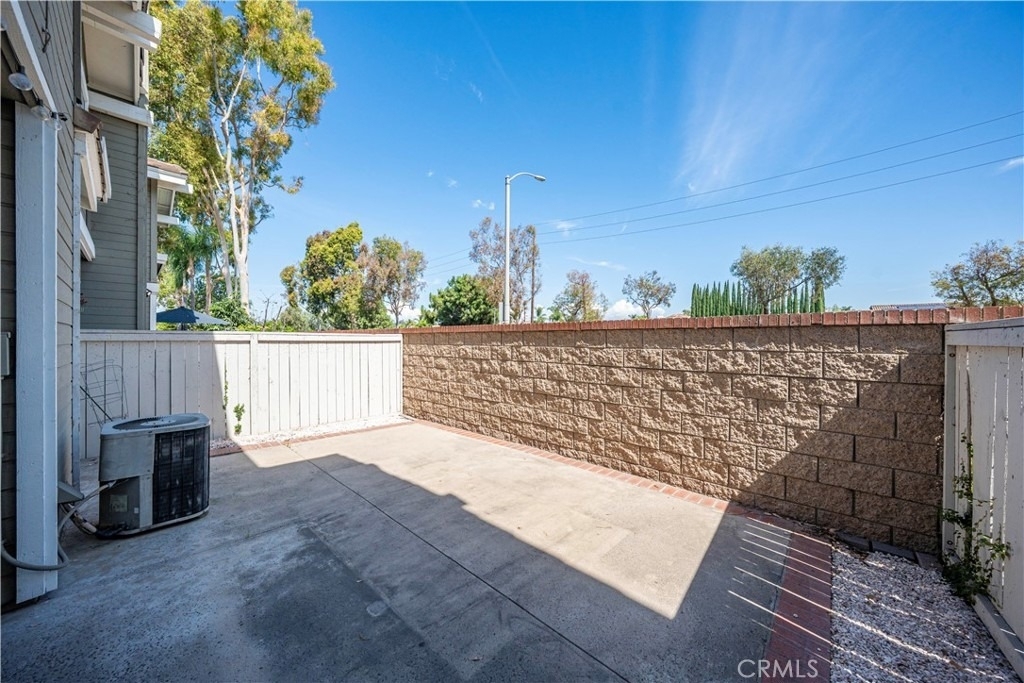 2285 Boxwood Place - Photo 39