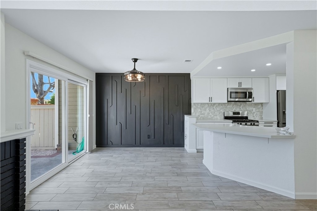 2285 Boxwood Place - Photo 5