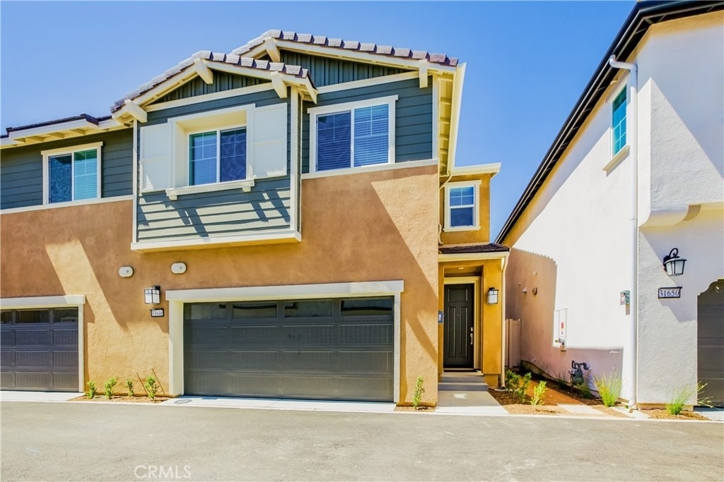 31646 Rosetta Street - Photo 0