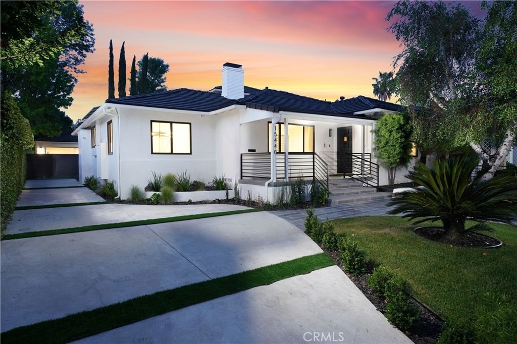 15440 Varden Street - Photo 33