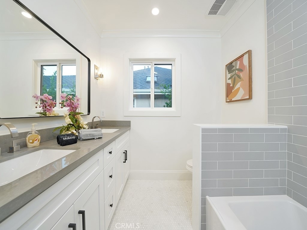 15440 Varden Street - Photo 25