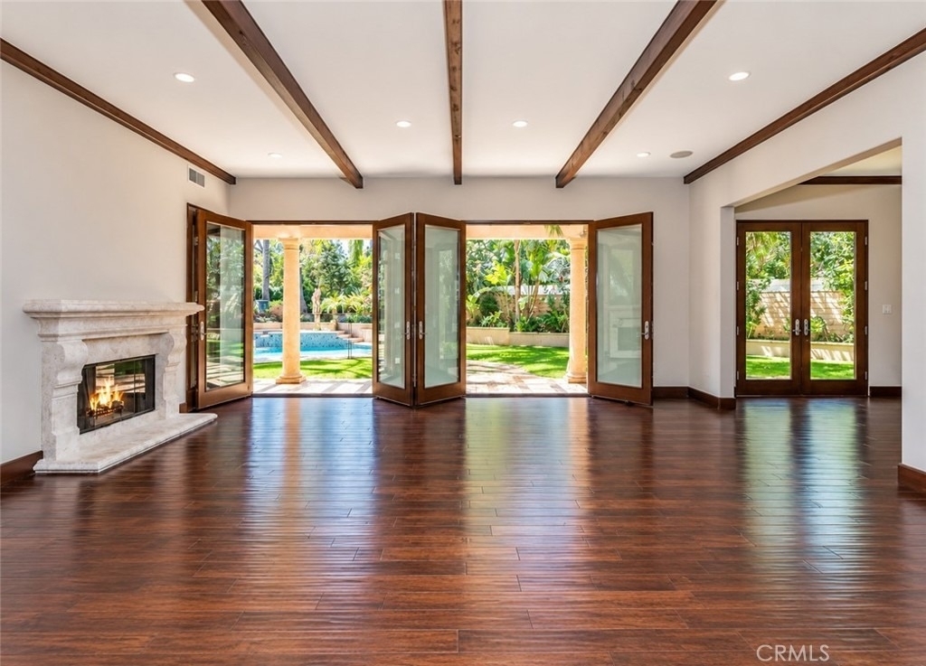5427 Genesta - Photo 4
