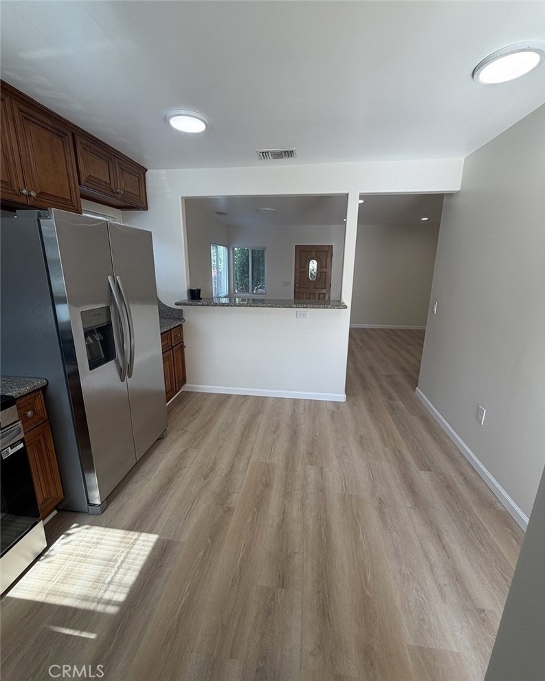 1038 Western Avenue - Photo 5