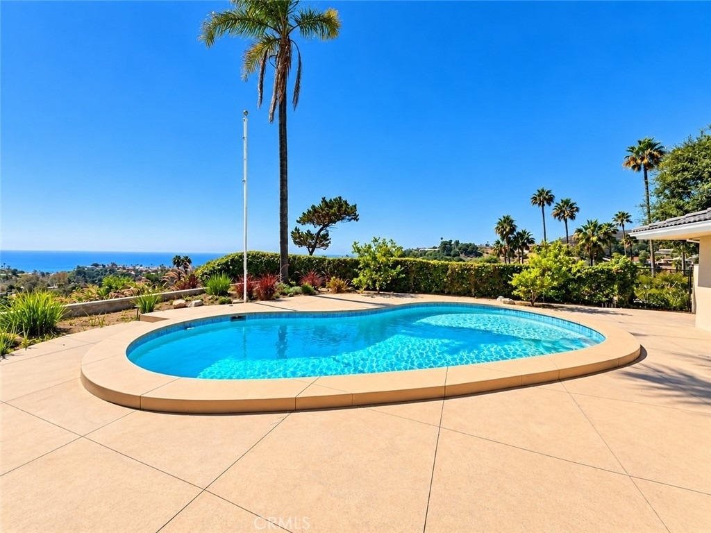 1156 Las Pulgas - Photo 1