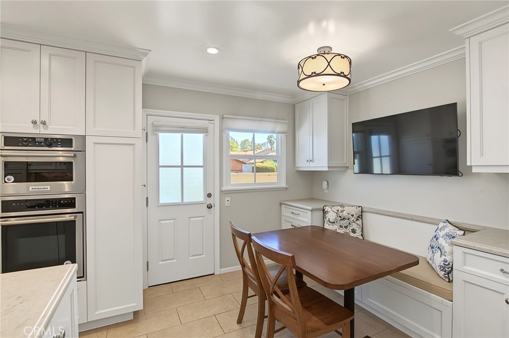 18220 Clark Street - Photo 11