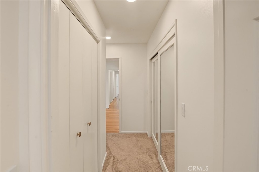 18220 Clark Street - Photo 25