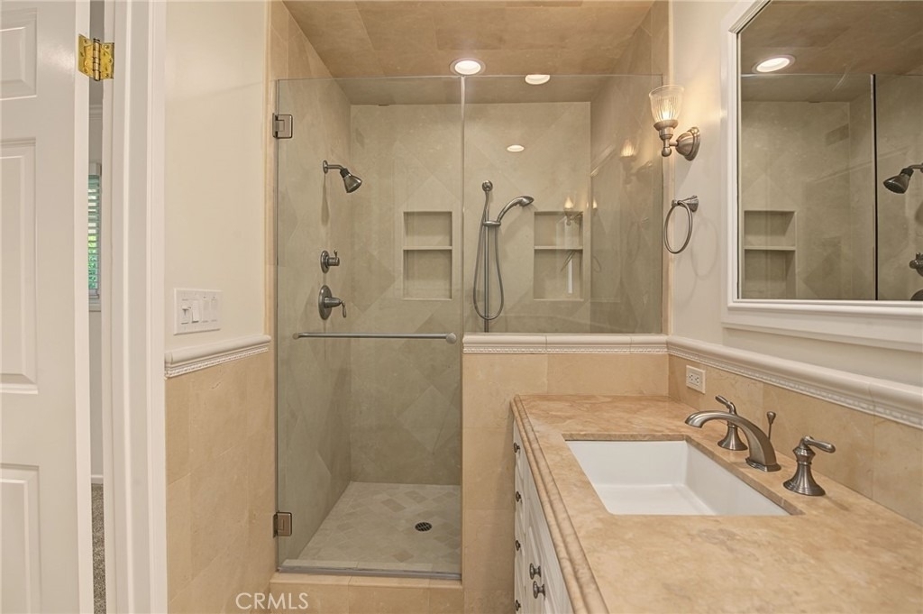 18220 Clark Street - Photo 24