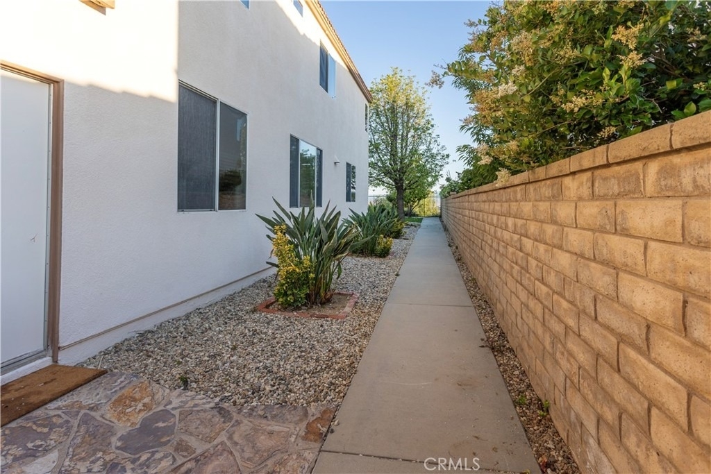 27604 Redwood Way - Photo 44