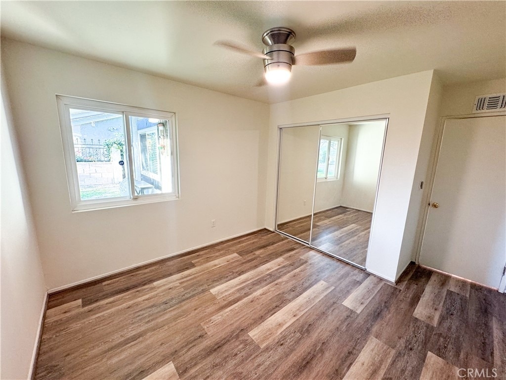 9952 Independence Avenue - Photo 21