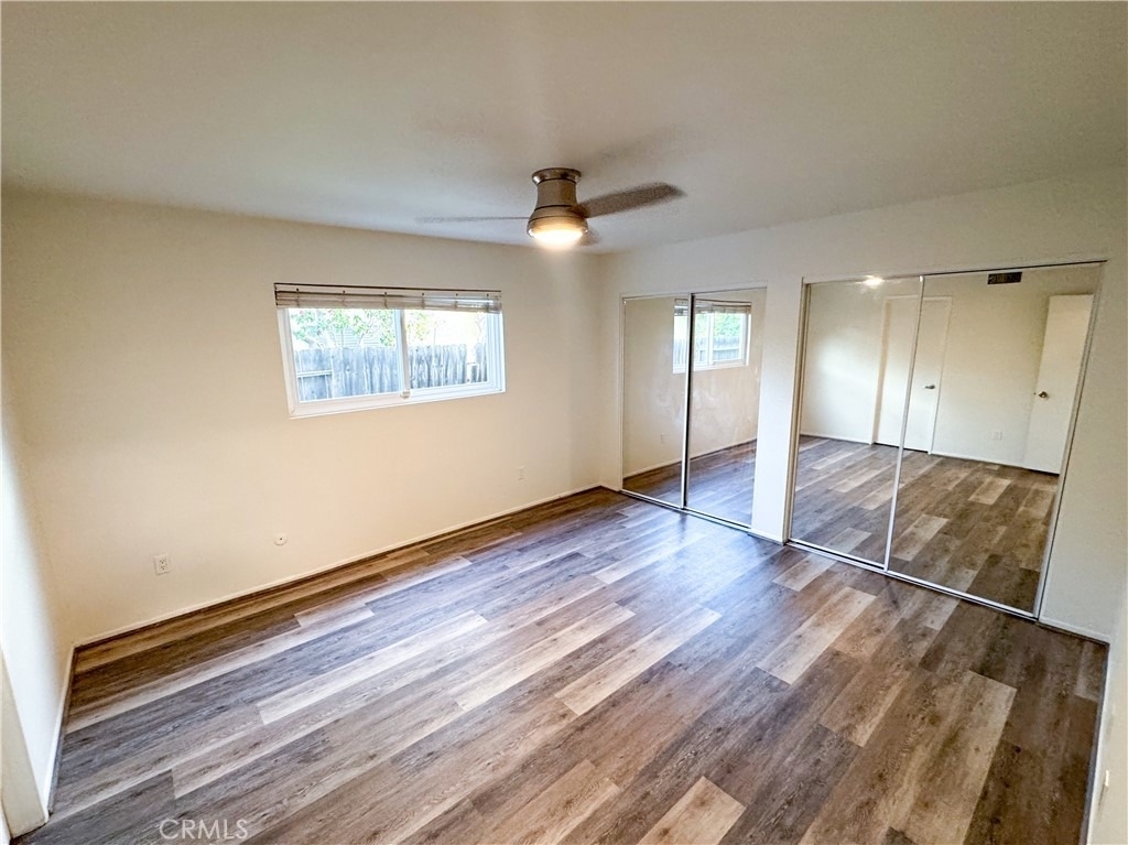 9952 Independence Avenue - Photo 23
