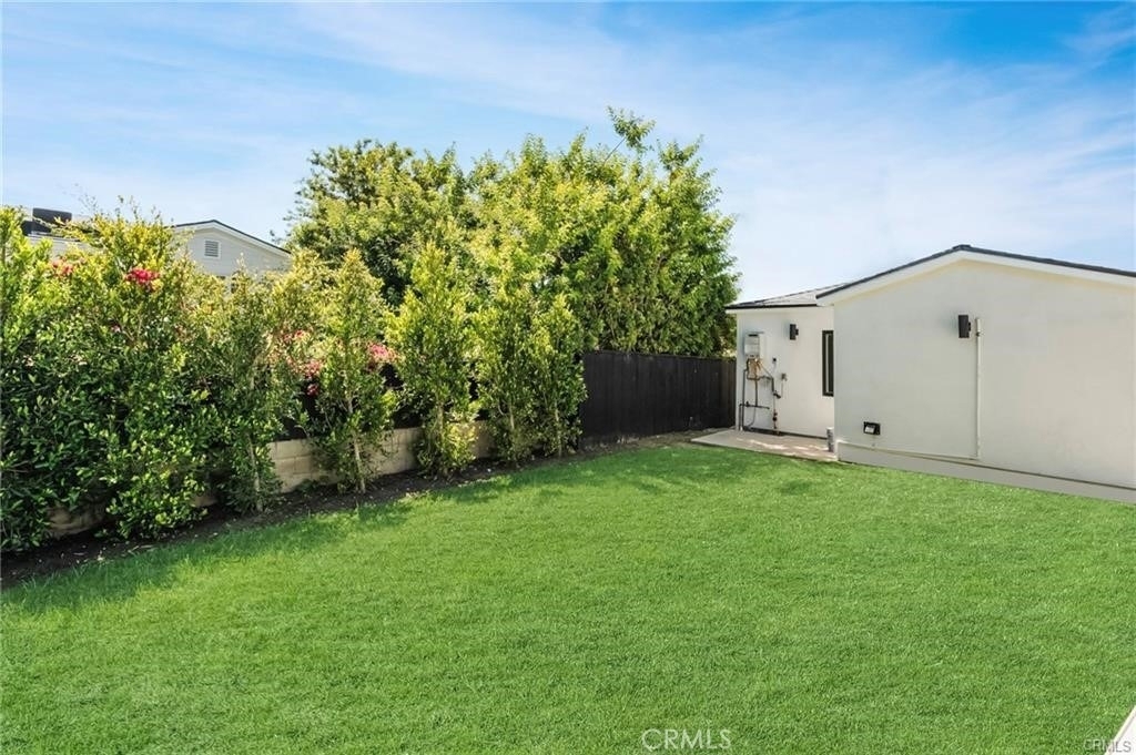 3023 Glendon Avenue - Photo 1