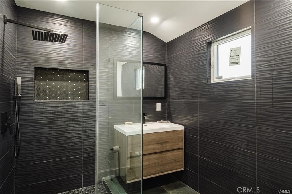 3023 Glendon Avenue - Photo 15