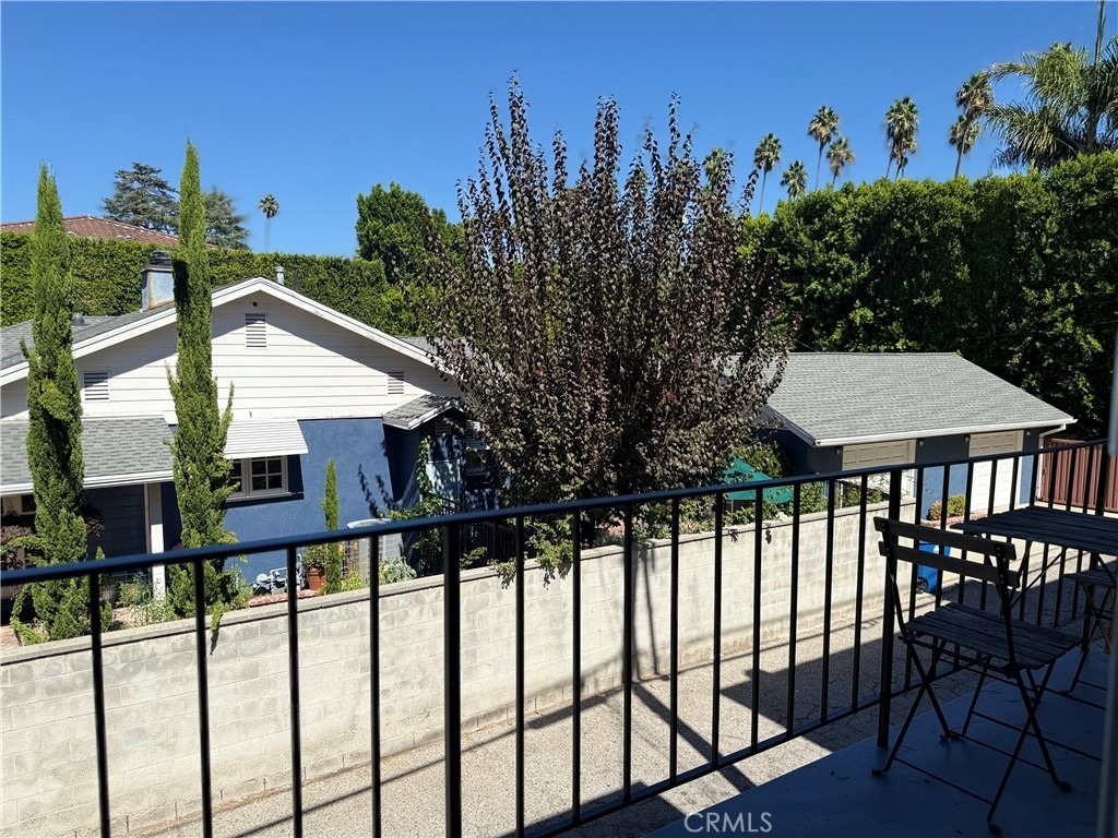 13223 Moorpark Street - Photo 7
