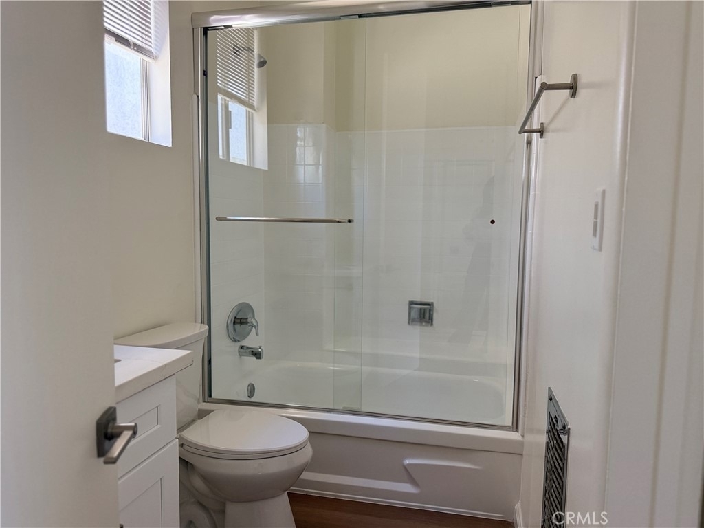 13223 Moorpark Street - Photo 6