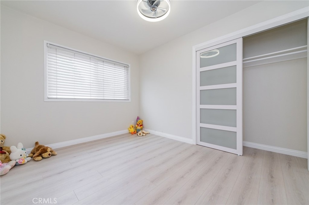 1334 Glendora Avenue - Photo 4
